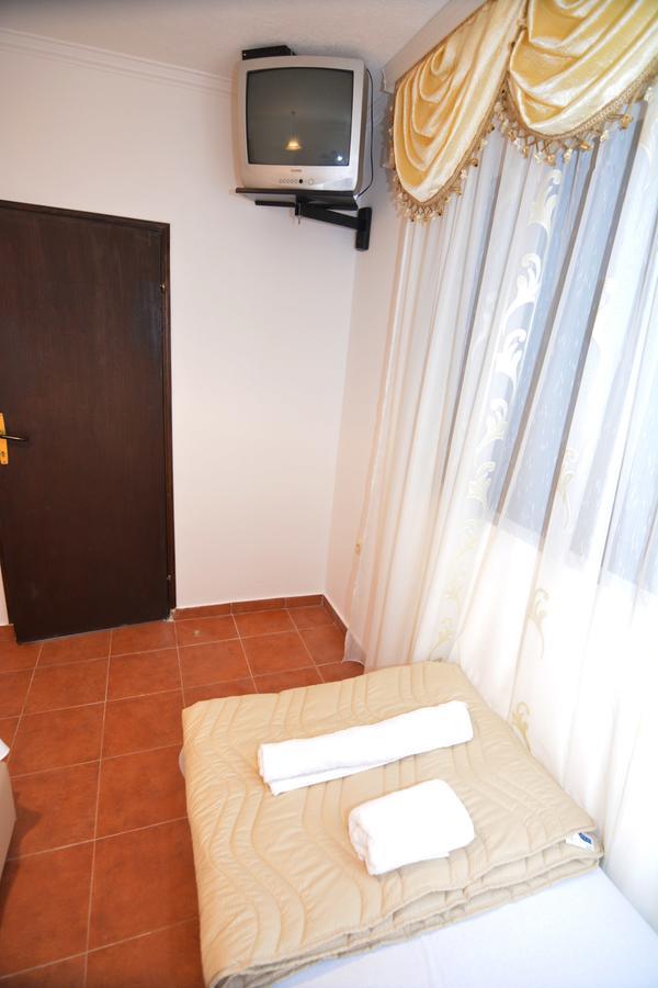 Apartments Jovana Petrovazzo Esterno foto